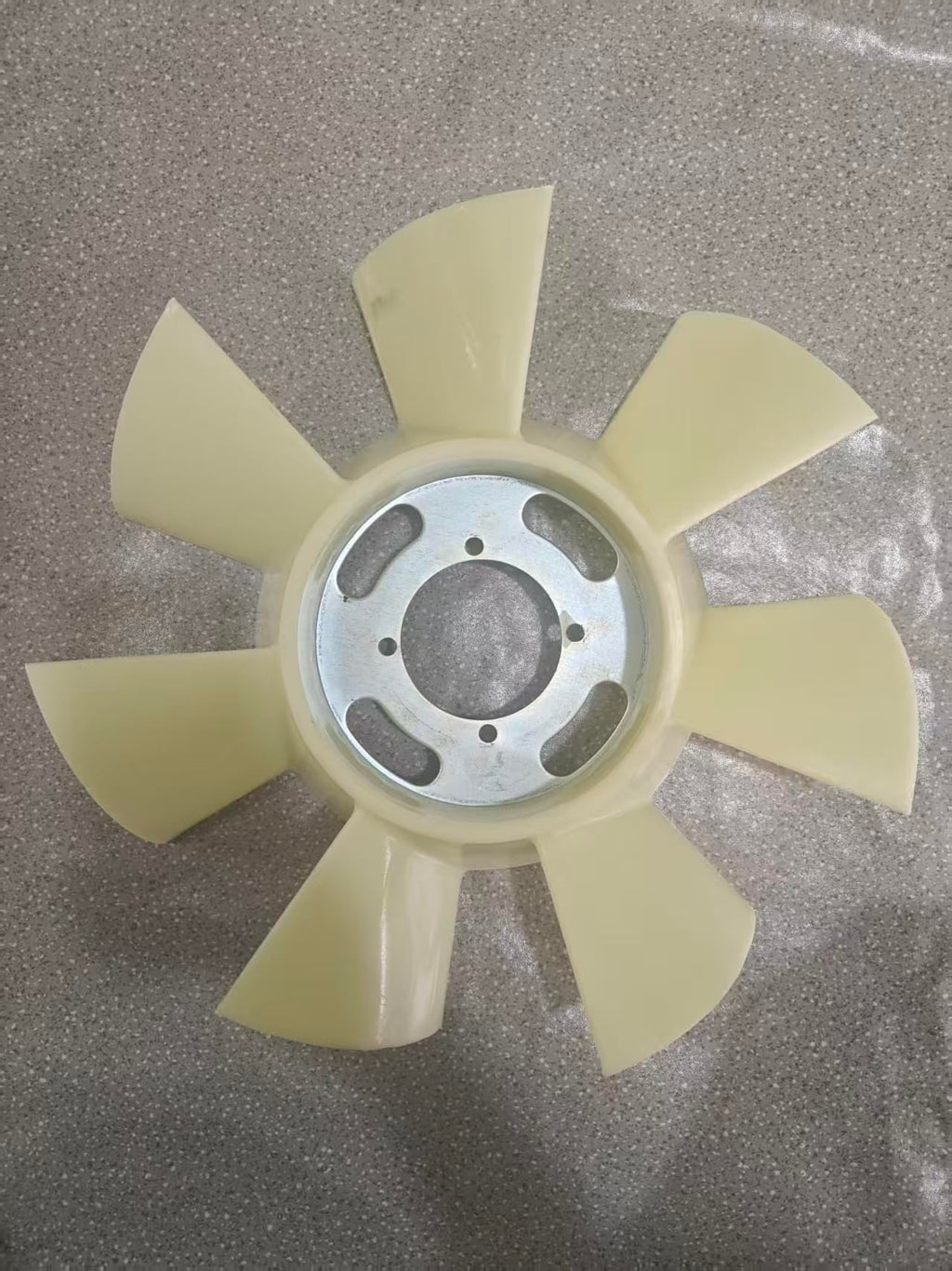 Cooling Fan YM129612-44740 For Komatsu PC45R-8 PC50 Engine 4D84E-3D 4D88E-3B
