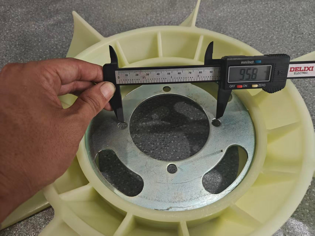 Cooling Fan YM129612-44740 For Komatsu PC45R-8 PC50 Engine 4D84E-3D 4D88E-3B