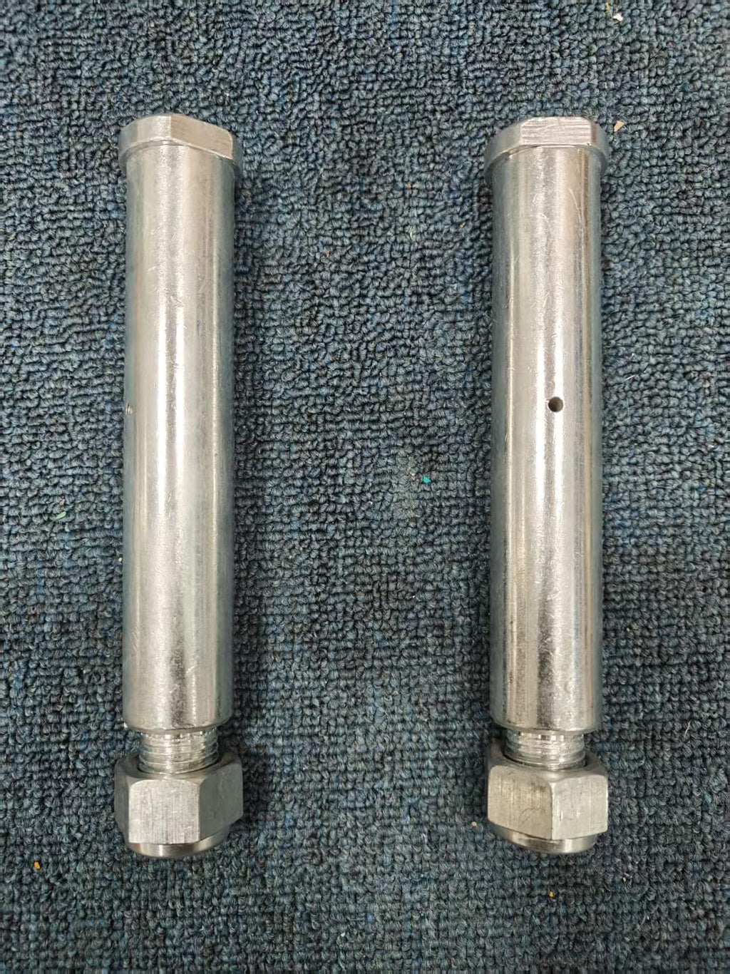 Mini excavator bucket connecting pin, 1.18 inches/30mm x 155mm, replaceable, self-locking nut