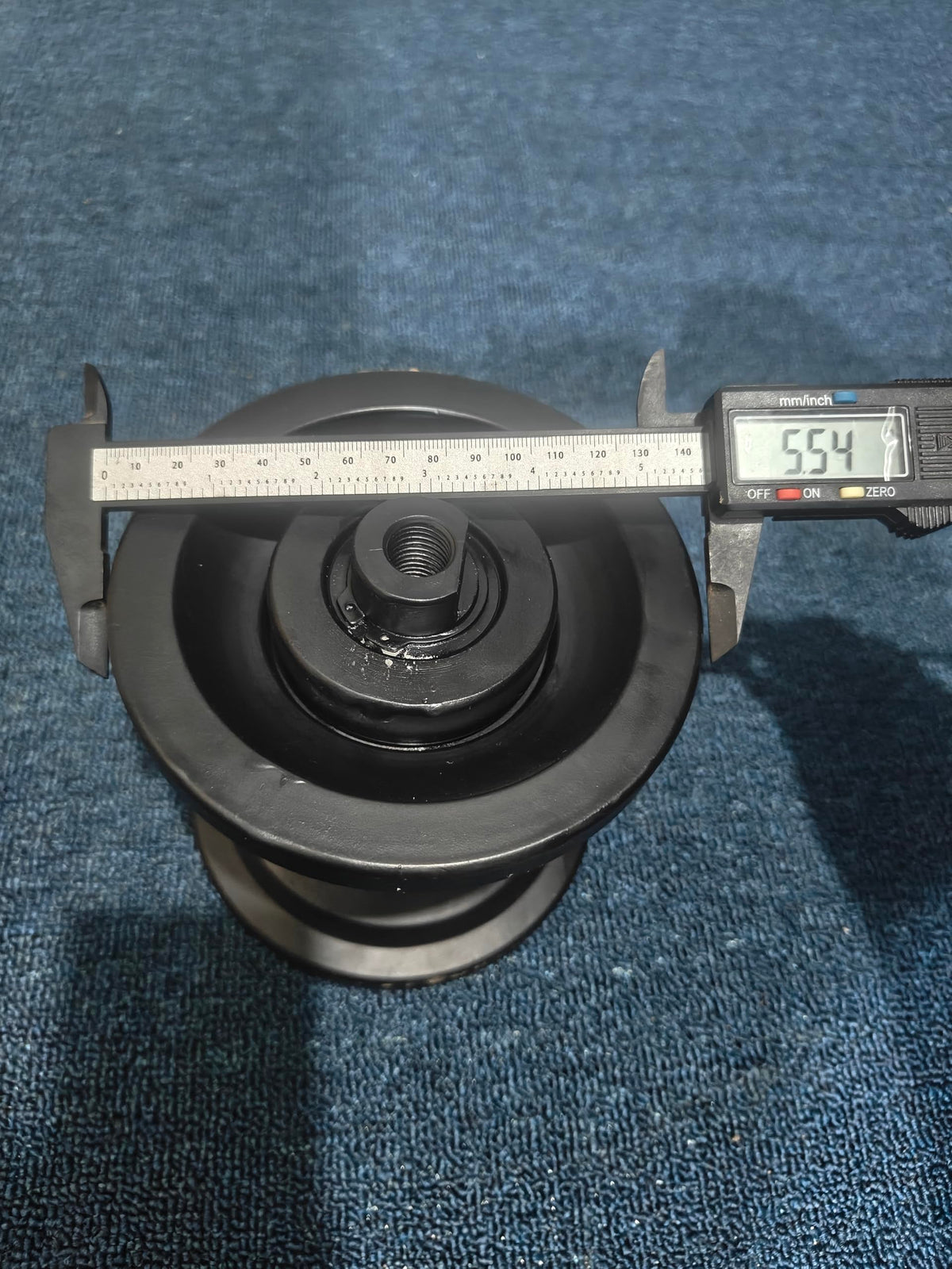 Enignelooc 772441-37300-2 Bottom Roller For Yanmar VIO35 VIO35-5 VIO27-5 5B Heavy Duty