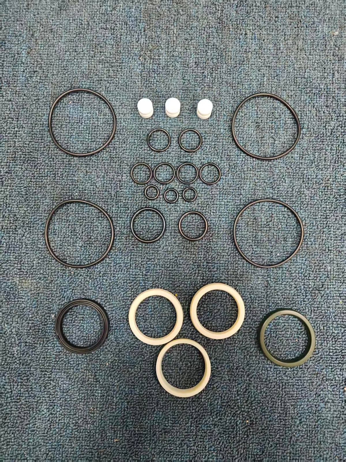 SB20 Hydraulic Breaker Piston with Free Seal Kit, Replacement Part for Hydraulic Hammer, Heavy Duty Alloy Steel, Compatible with SB20 Hammers