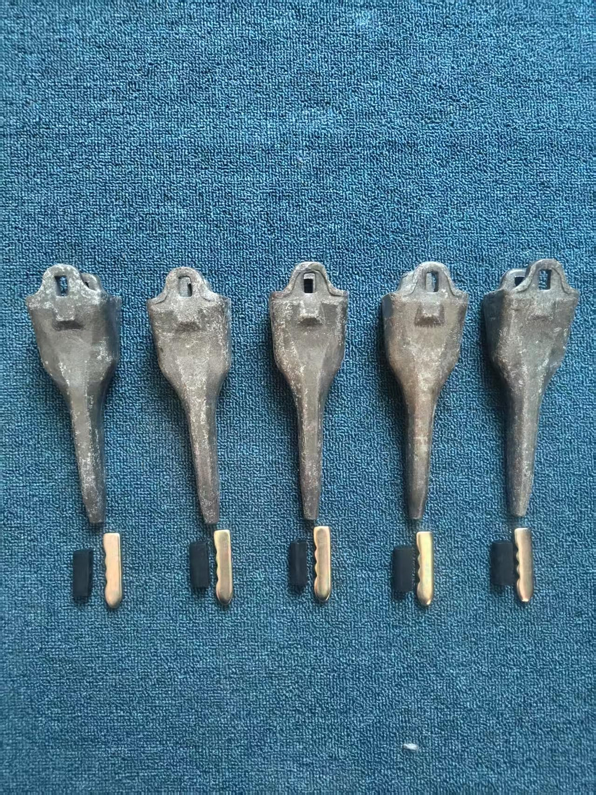 5 PK 18TL FITS for S Style Bucket Digging Teeth with 18-20 Pins, 18-20LK Locks